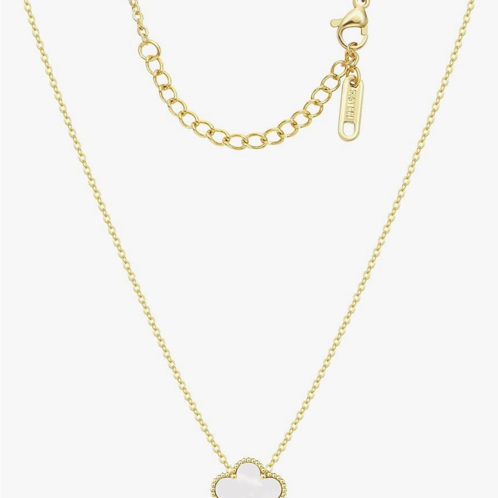 Amazon Essentials Gold and White Floral Pendant Necklace